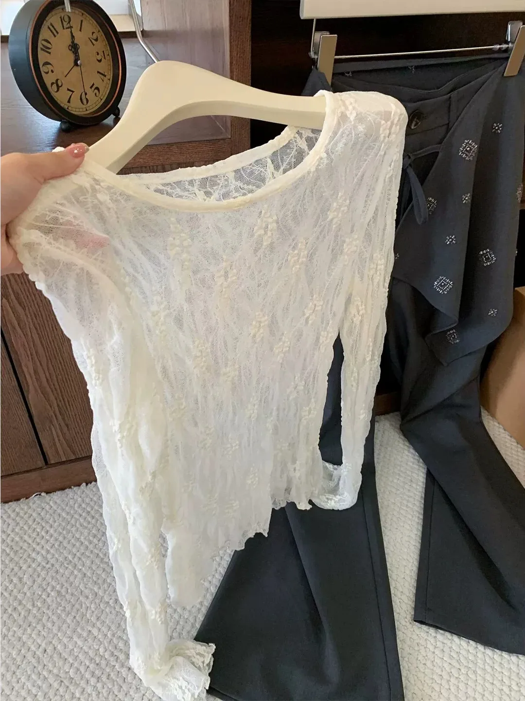 plus Size Khaki U-Neck Thickened Knitted Vest Women Elegant Simple Long Sleeve T-Shirt Lace Shirt Design Sensation Top