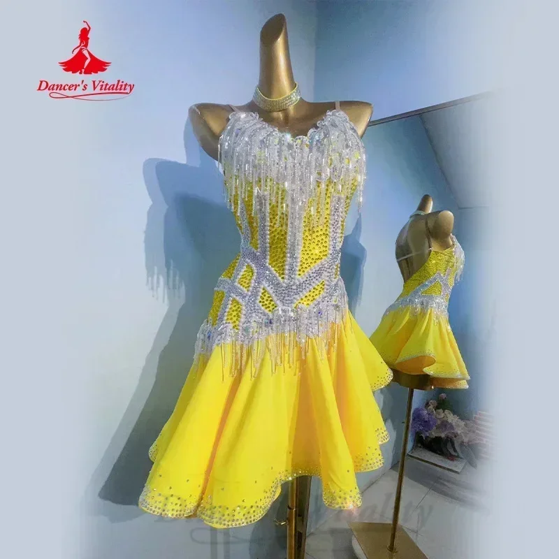 Abiti da spettacolo di danza latina abito personalizzato con nappe di diamanti di fascia alta per adulti e bambini Rumba Samba Competition Outfit