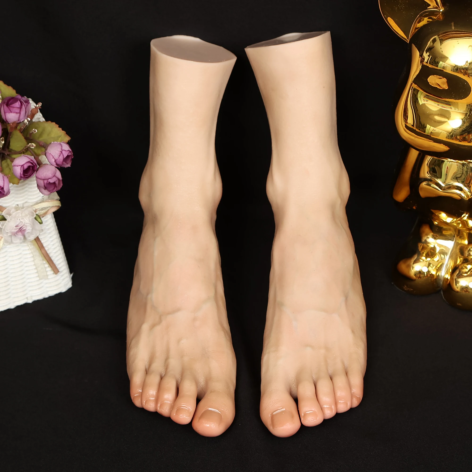 

Male Silicone Foot Model Realistic Nail Practice Foot Mannequin Feet For Fetish Shoes Socks Jewelry Display Collection DZW40