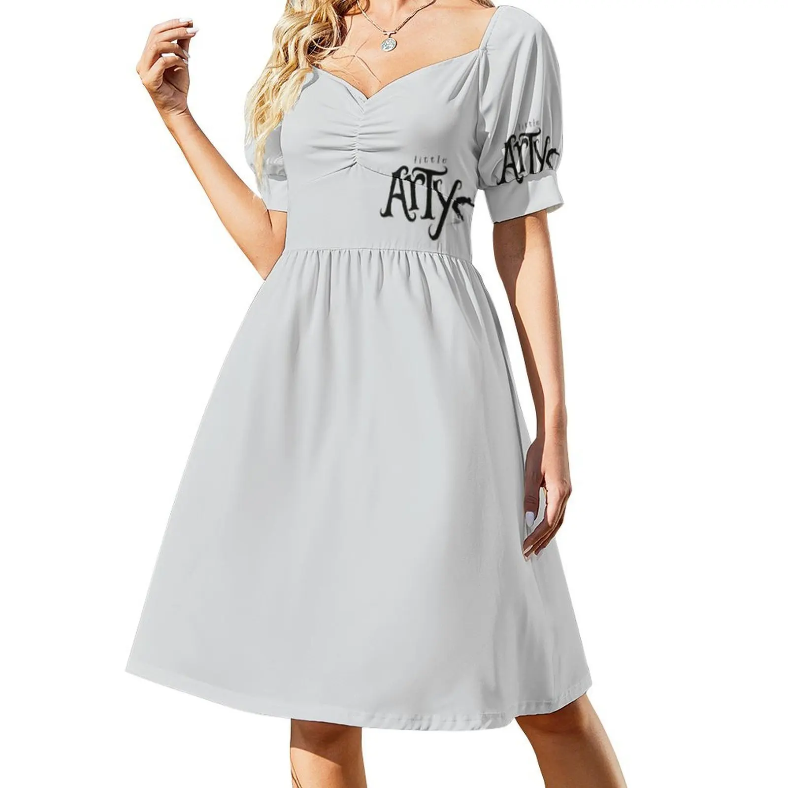 Little Arty (Loic Dance) Style coréen tenue décontractée pour les femmes Simple quotidien bureau dame robes Loic Nottet autoocratie