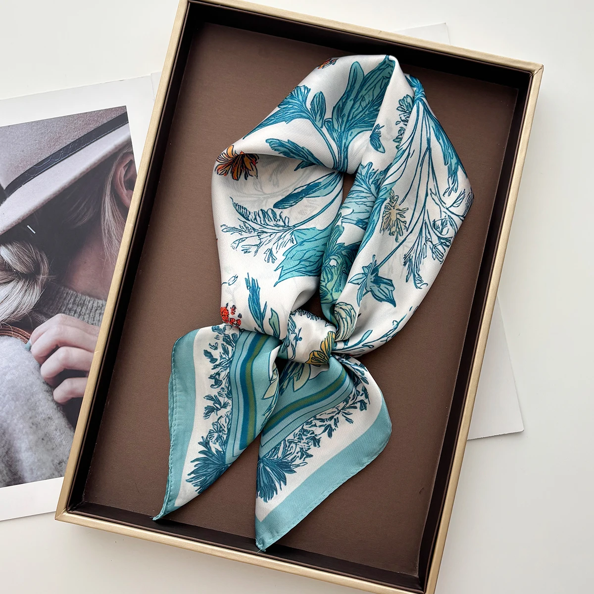 

Design Print Scarf Silk Imitation Scarf for Women Square Hairbands Foulard Female Bandana Neck Kerchief Headbands 2026 New