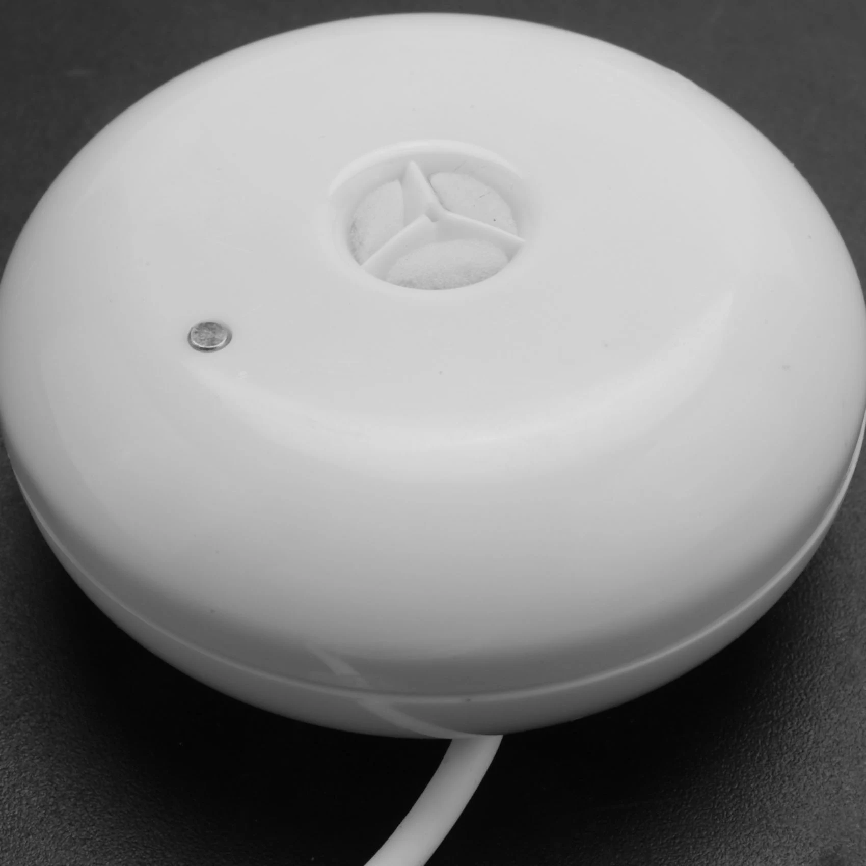 N09R-4X White Donut…