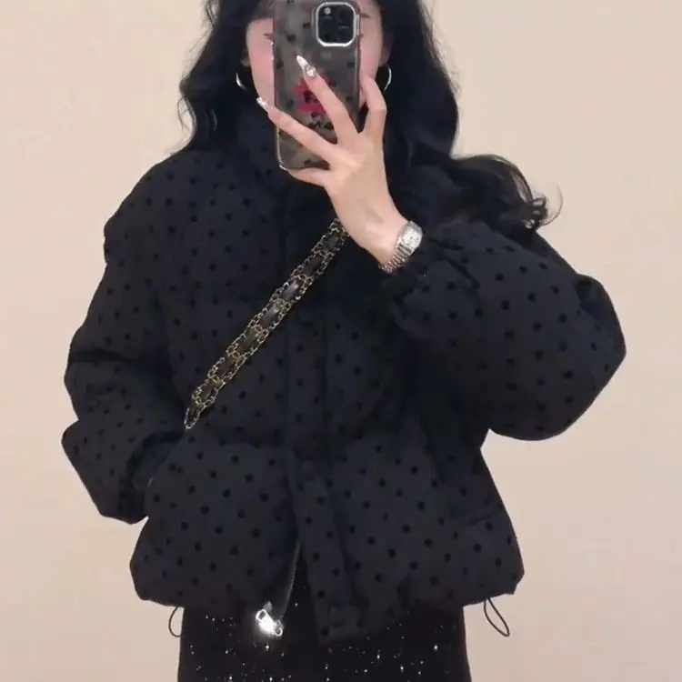 Pop Wave Point Short Jacket for Women in Winter, with A High-end Feel and A Stand Up Collar. Thick Cotton Jacket for Layering