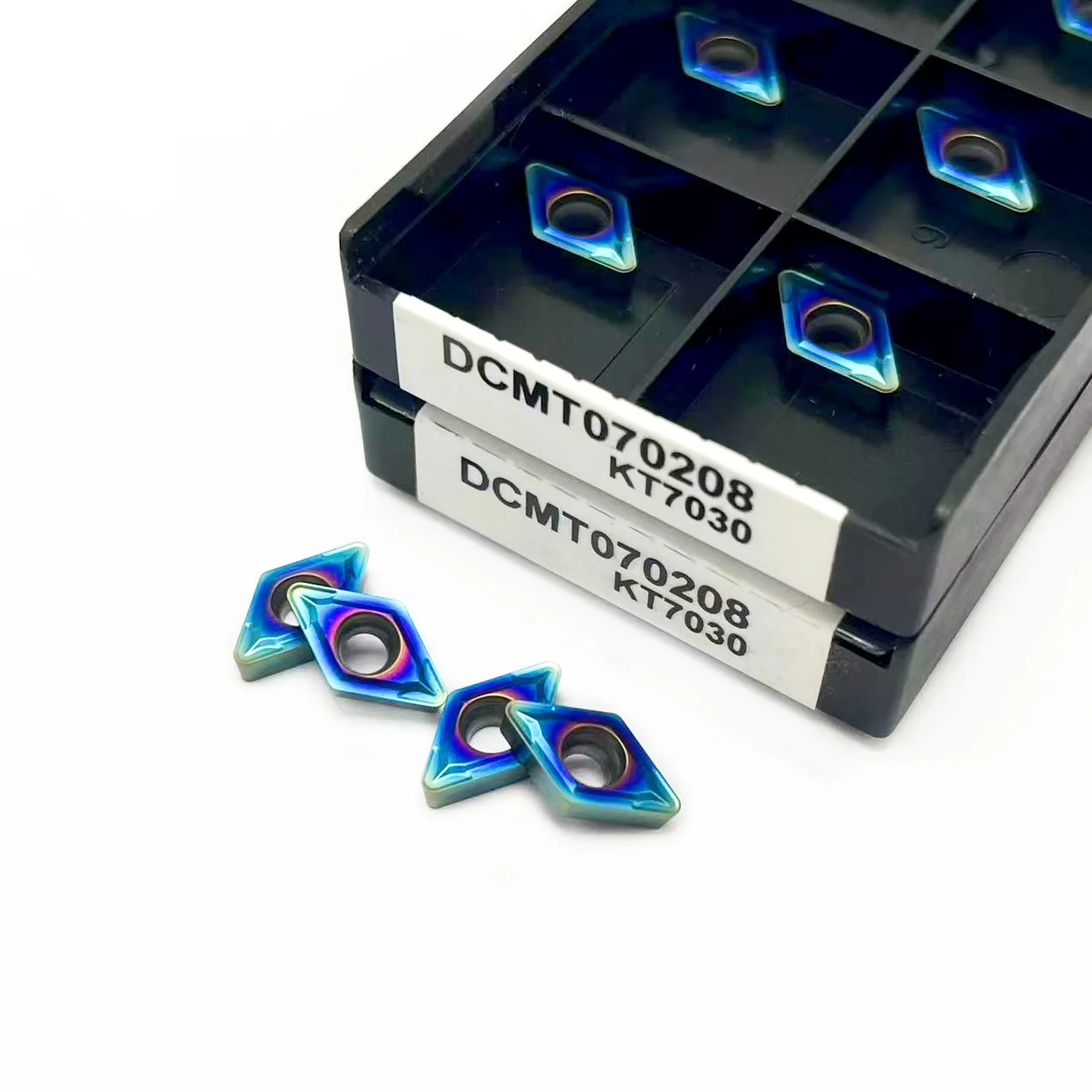 Nano-blue DCMT070204 KT7030 DCMT070208 inserti in metallo duro utensile per tornitura interna utensile per tornio da taglio con inserto per tornitura CNC di alta qualità