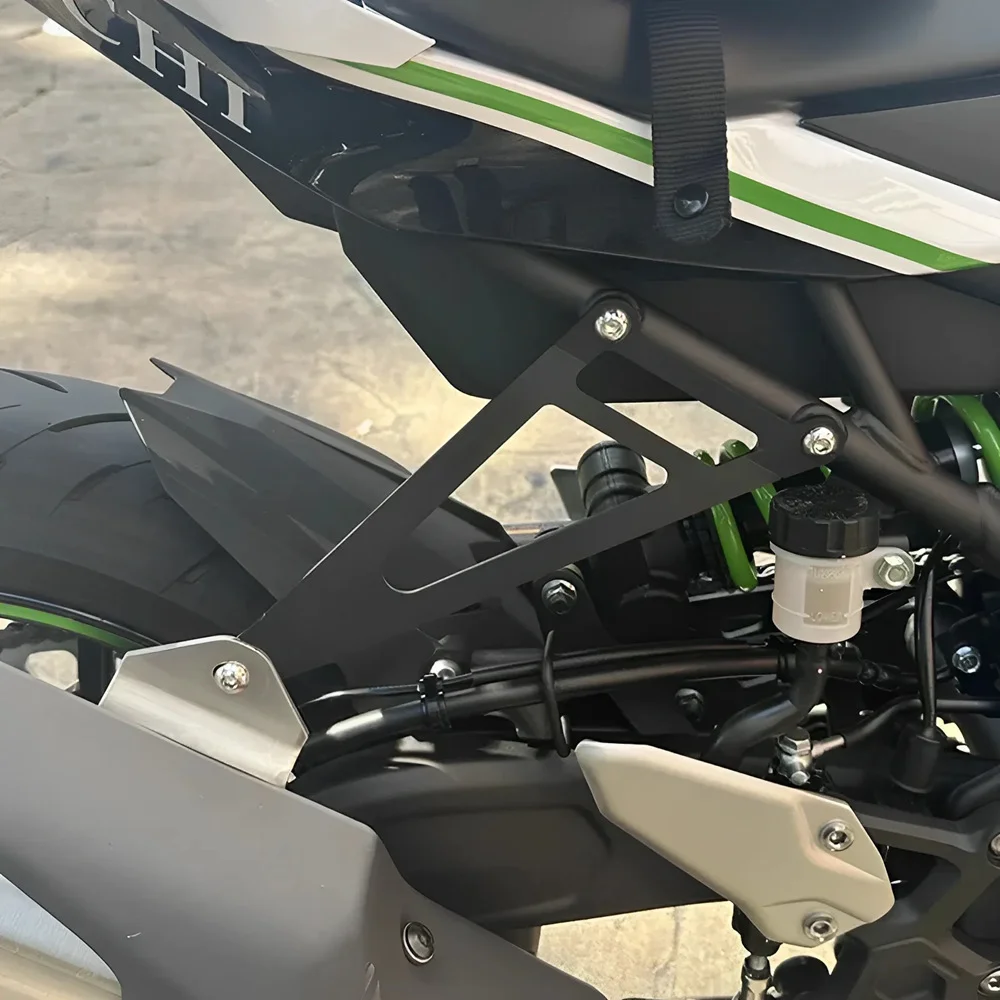 Motorcycle Exhaust Hanger Bracket Accessories Muffler Support For KAWASAKI Ninja ZX4R 4RR ZX4R ZX4RR 2023 2024 ZX-4R ZX-4RR