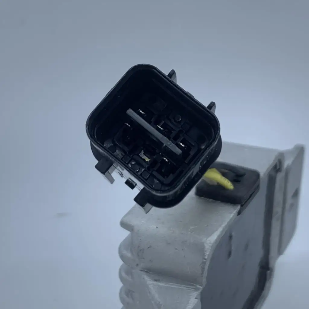 R8T30173 Manufacturer Selling  Grade Excavator Accessories  Relay For Caterpillar 320B 320C