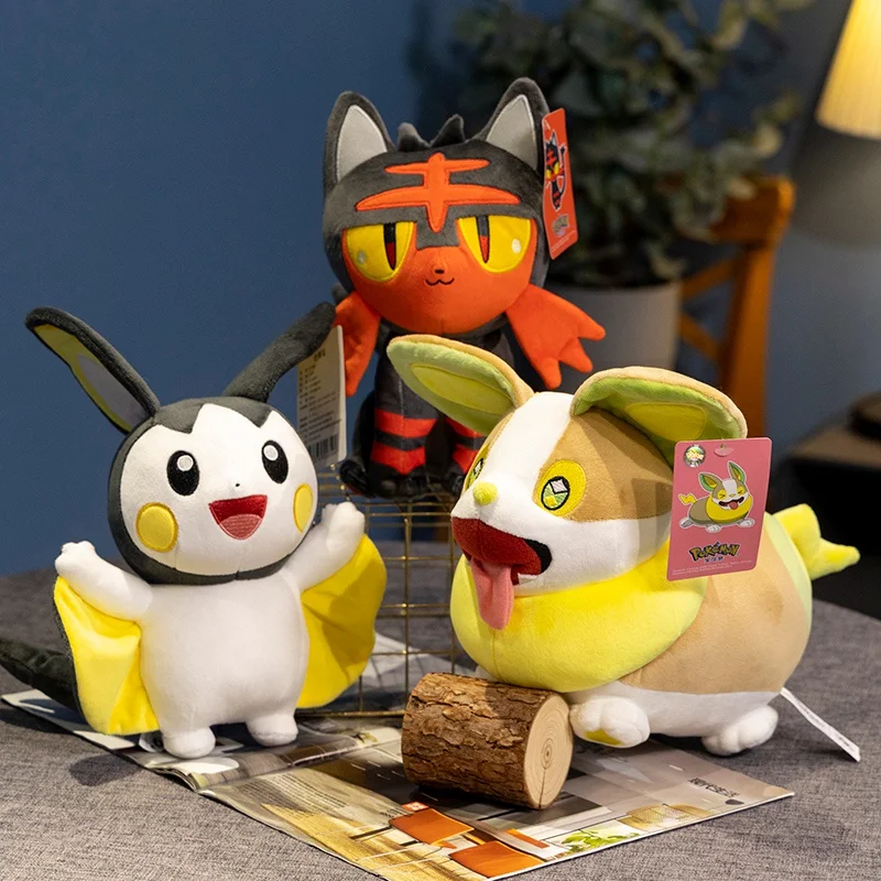 أحدث دمية البوكيمون الأصلية من القطيفة Yamper Litten Emolga دمية محشوة Sylveon Vulpix Gengar Plushies Pikachu عيد الميلاد أنيمي ميو ألعاب هدايا