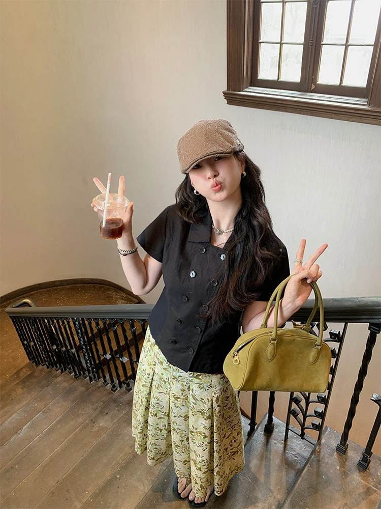 

Женский льняной пиджак MOWENTI: повседневный, свободный крой, однотонный, на двух пуговицах