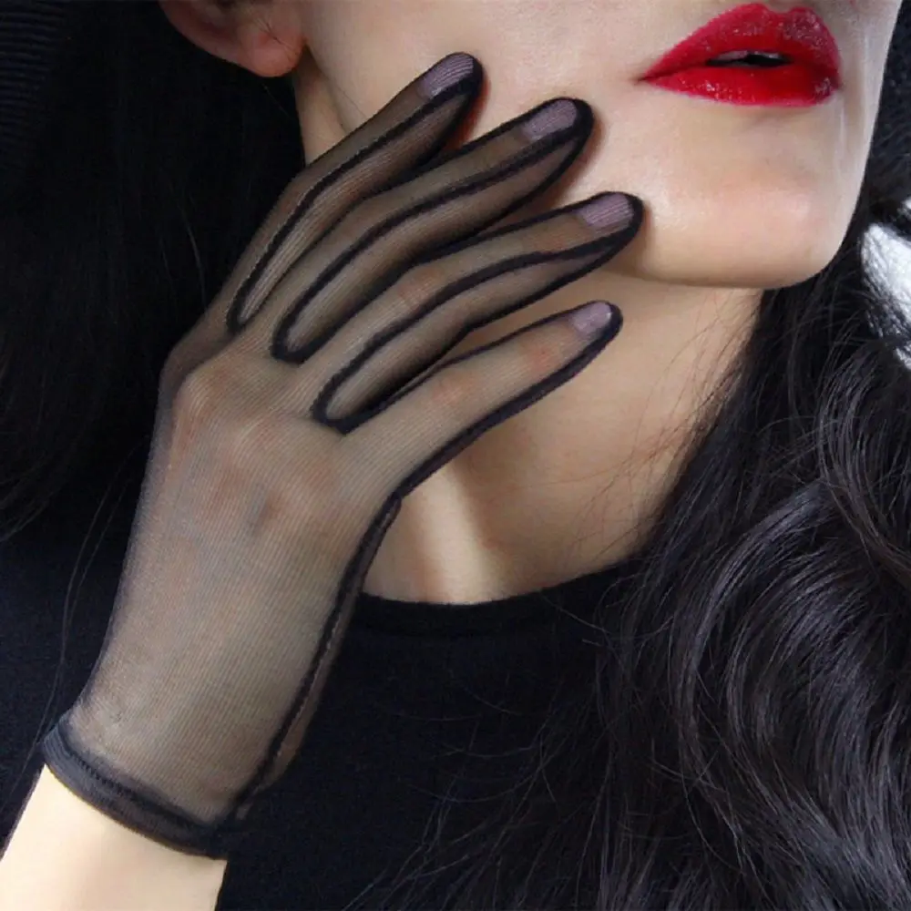 قفازات نسائية عصرية رفيعة للغاية من الحرير الصناعي لحفلات الزفاف شفافة قفازات قصيرة قفازات أوبرا شبكية