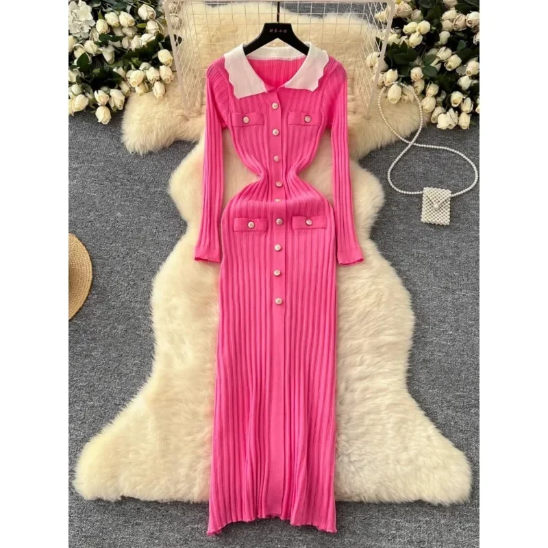 Women Retro Contrast Laps Long-sleeved Red Long Dress Autumn Winter Metal Buckle Slim-fit Elegant Knitted Sweater A-line Dress