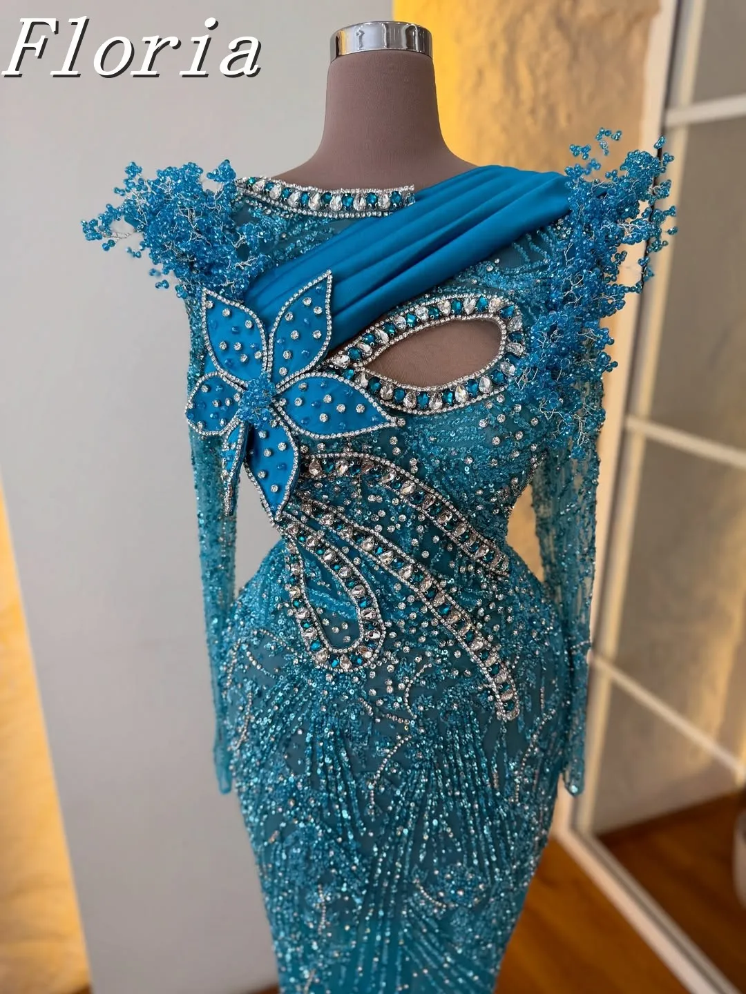 

Fashion Blue Beaded Mermaid Evening Dresses O Neck Crystals 3D Flora Long Sleeves Prom Party Gowns Customized
