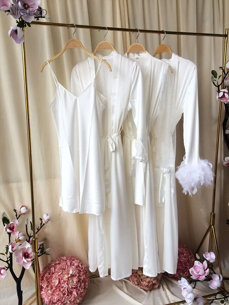 

Bridal Gown White Pearl or Feather Robes Nightdress Nightgown Women's Sleep Bachelorette Party Lounge Wedding Morning Kimono New