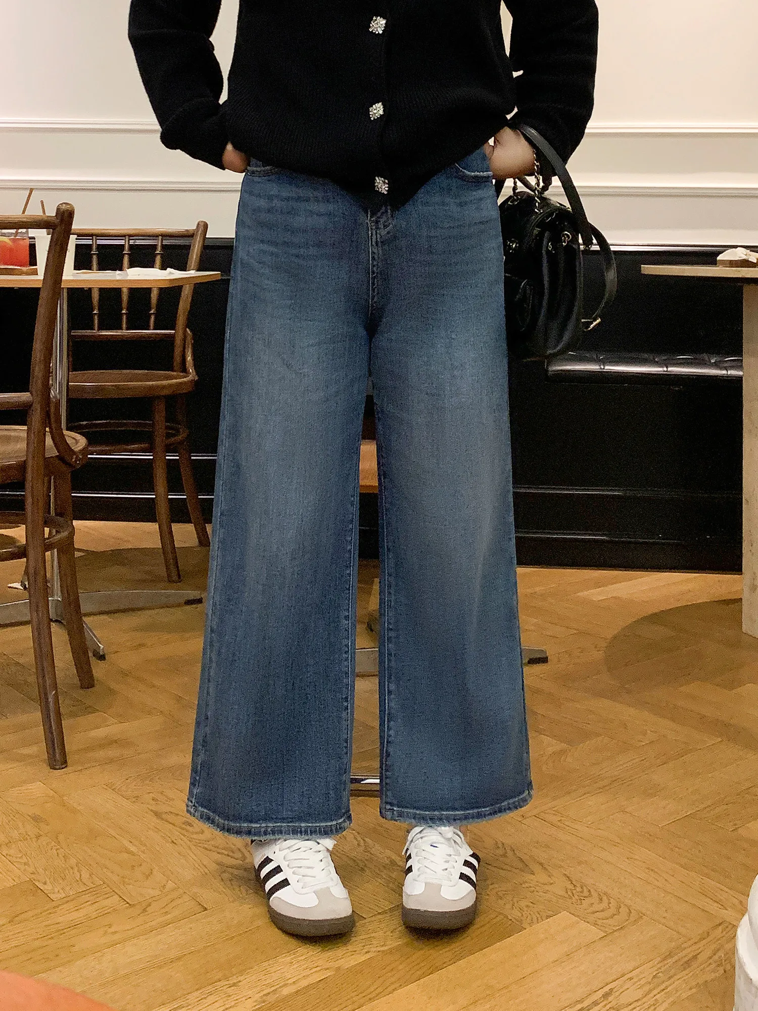 

Джинсы с высокой талией и широкими штанинами, прямого кроя, стройнящие, весенняя новинка, большие размеры, женские, модные, повседневные, удобные