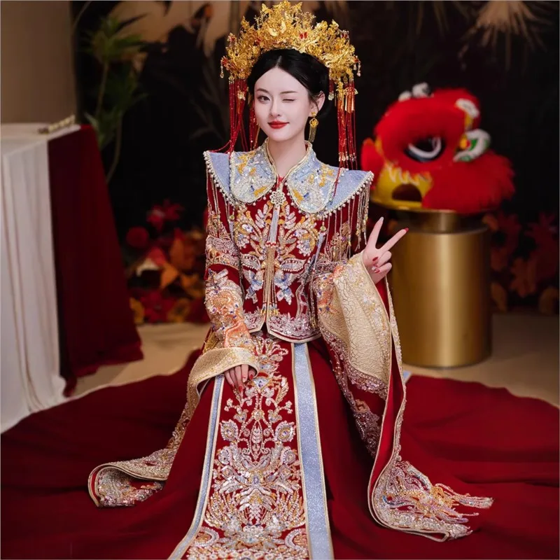 

New wedding ceremony wine dress dragon and phoenix gown attire