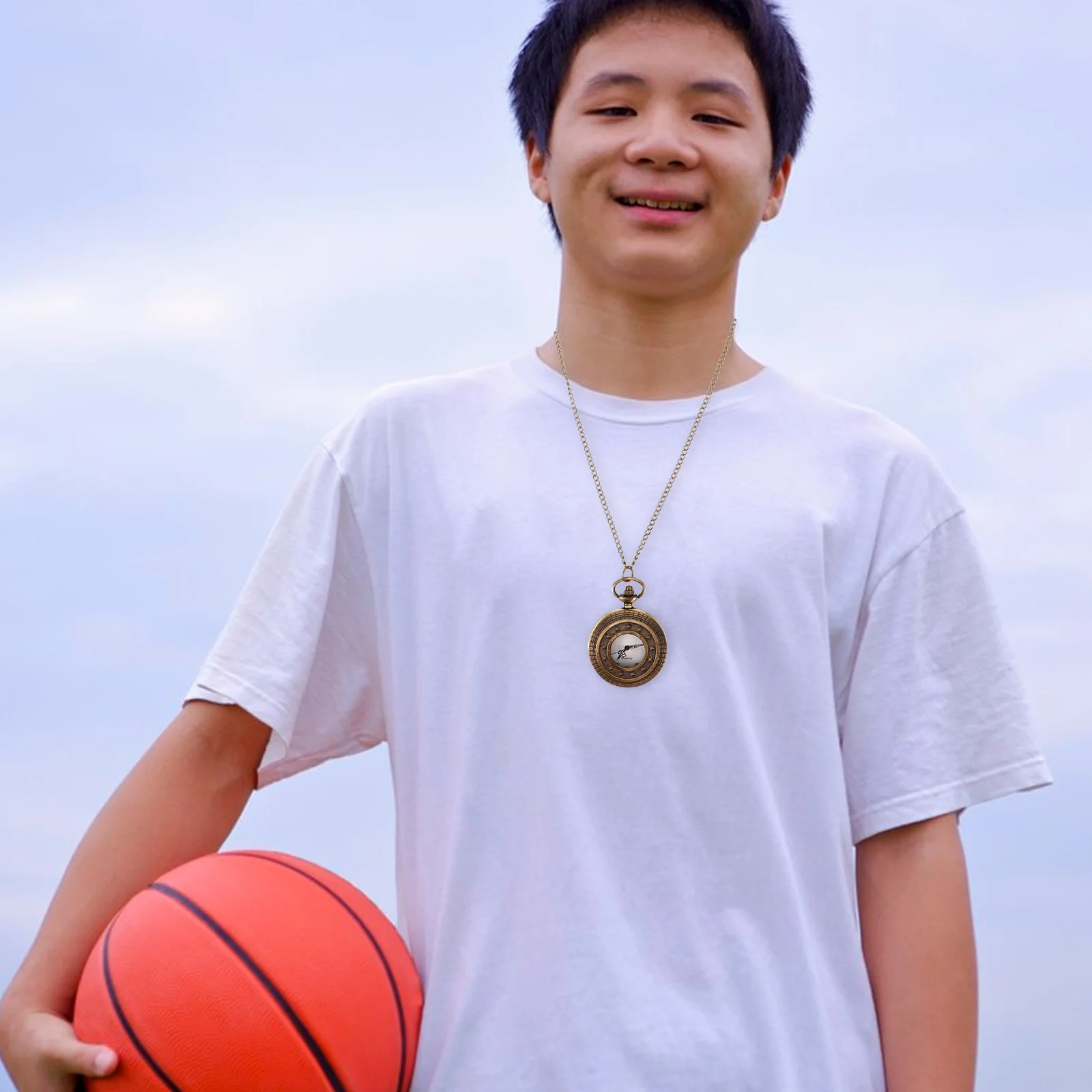 ساعة جيب كلاسيكية بغطاء قلاب صغير الحجم وخفيف الوزن وحركة كوارتز للجنسين مع سلسلة