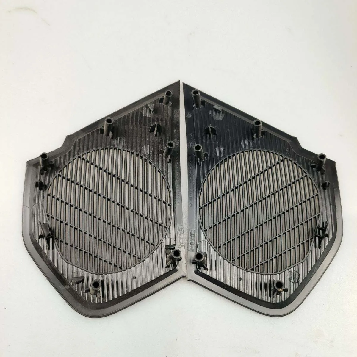Front Door Midrange Speaker Cover Perforated High Trim For Audi A4L B9 A5 2017-2025 Replacement Parts