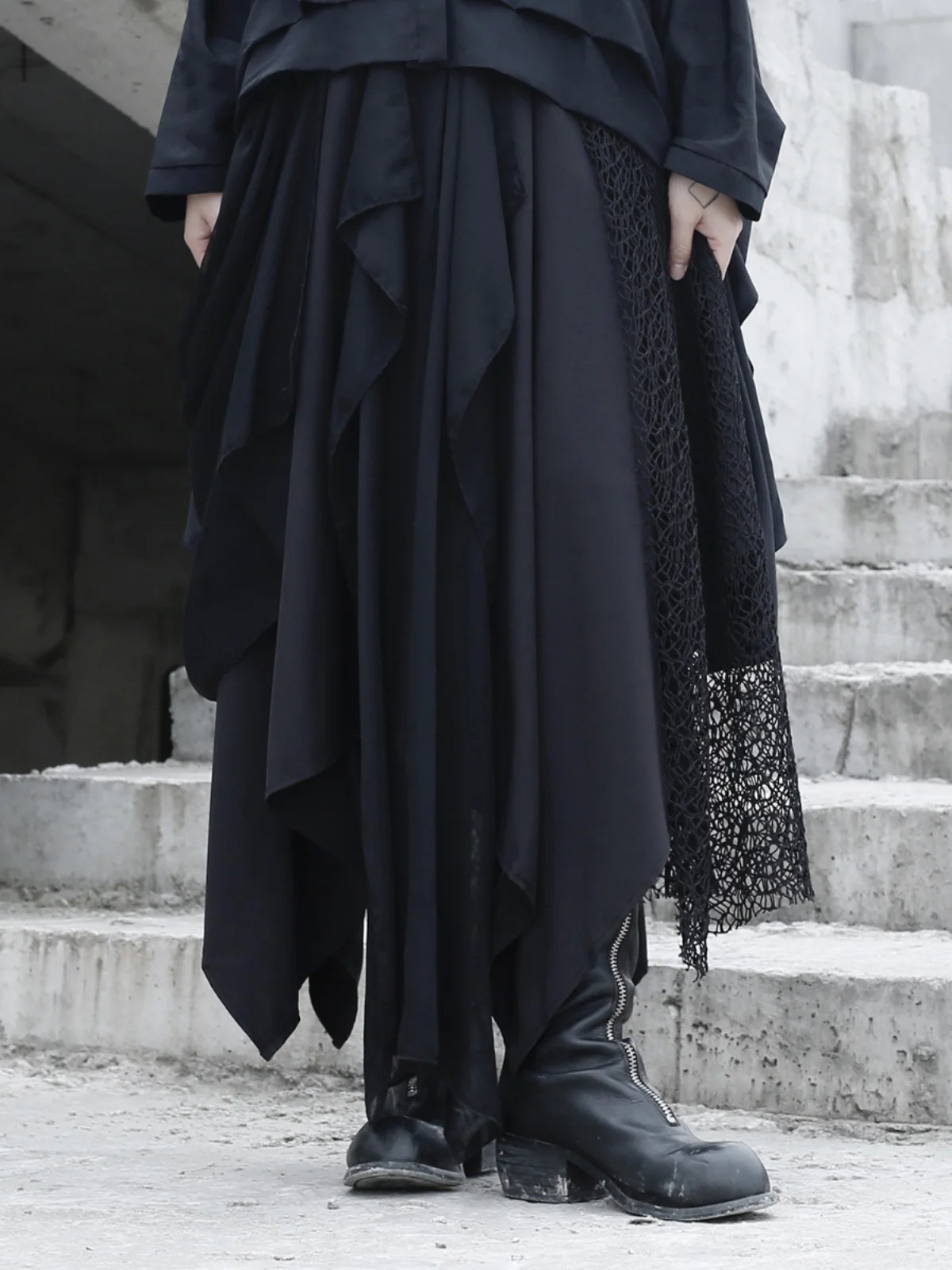 

Dark Series Heavy Industry Small Audience Dark Pioneer Mesh Skirt Half Body Skirt Patchwork Design Multiple Fabrics Worked Hard