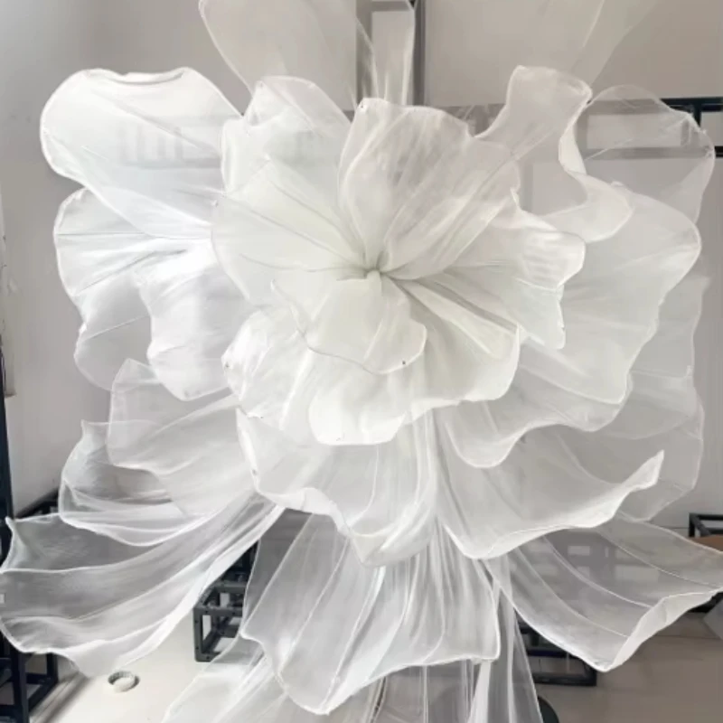 

Large Flower Organza Silk Handmade Large Flower Art Installation Floral Decoration Wedding Stage Layout Props