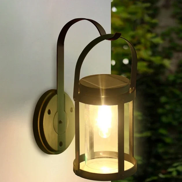 Solar Wall Lamp, Portable Outdoor Courtyard Lamp Decorative Outdoor Home Waterproof Garden Retro Landscape Wall Lamp