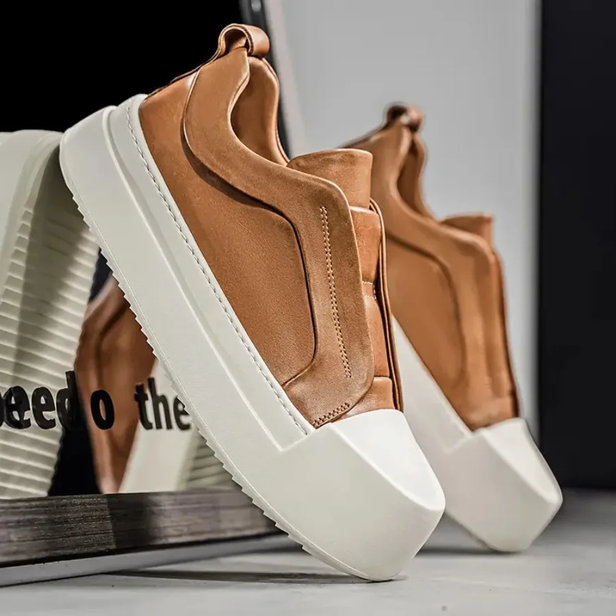 

Caramel-Colored Thick-Soled Slip-On Casual Shoes Men'S Laceless Height-Increasing Board Shoes Trendy Square-Toe Derby Shoes Ret