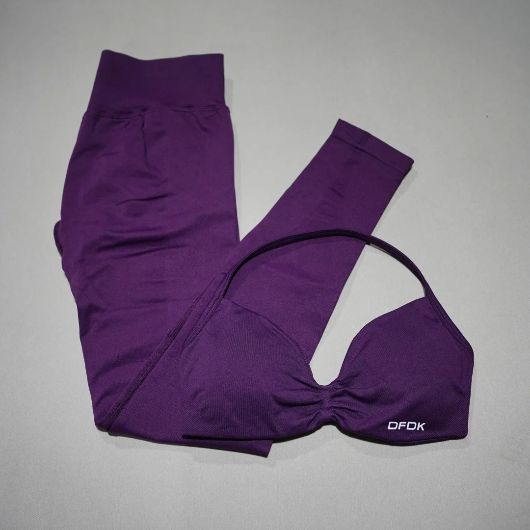 DFHE High Waist Scrunch Butt Leggings Set, Backless Halter Sports Bra, Seamless 2-Piece Yoga Fitness Athletic Wear