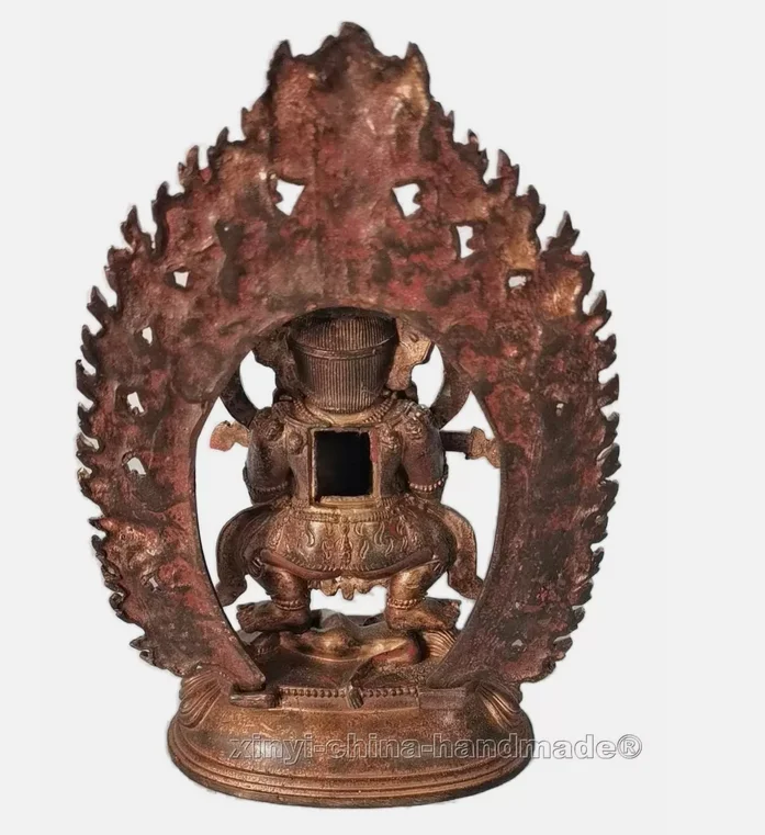 Old Mahākāla Mahakala Second arm Mahagala samantabhadra Protecting Buddha statue