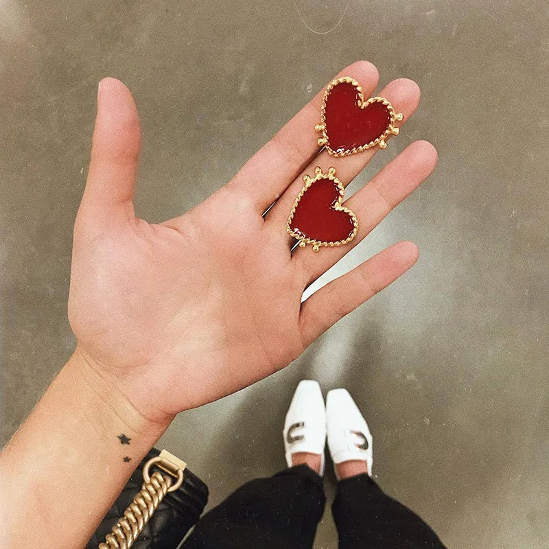 

Fashion Bohemian Big Red Oil Heart Stud Earring Mascot Ornaments For Women Valentine's Accessories Gift Wholesale E0271