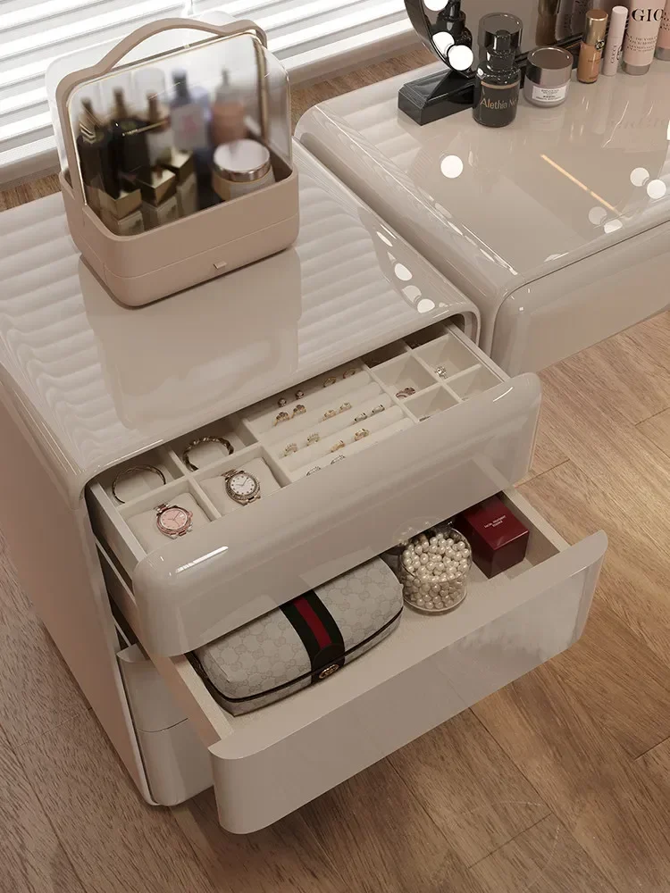 YY- Italian light luxury modern high-end bedside chest dresser integrated master bedroom makeup table