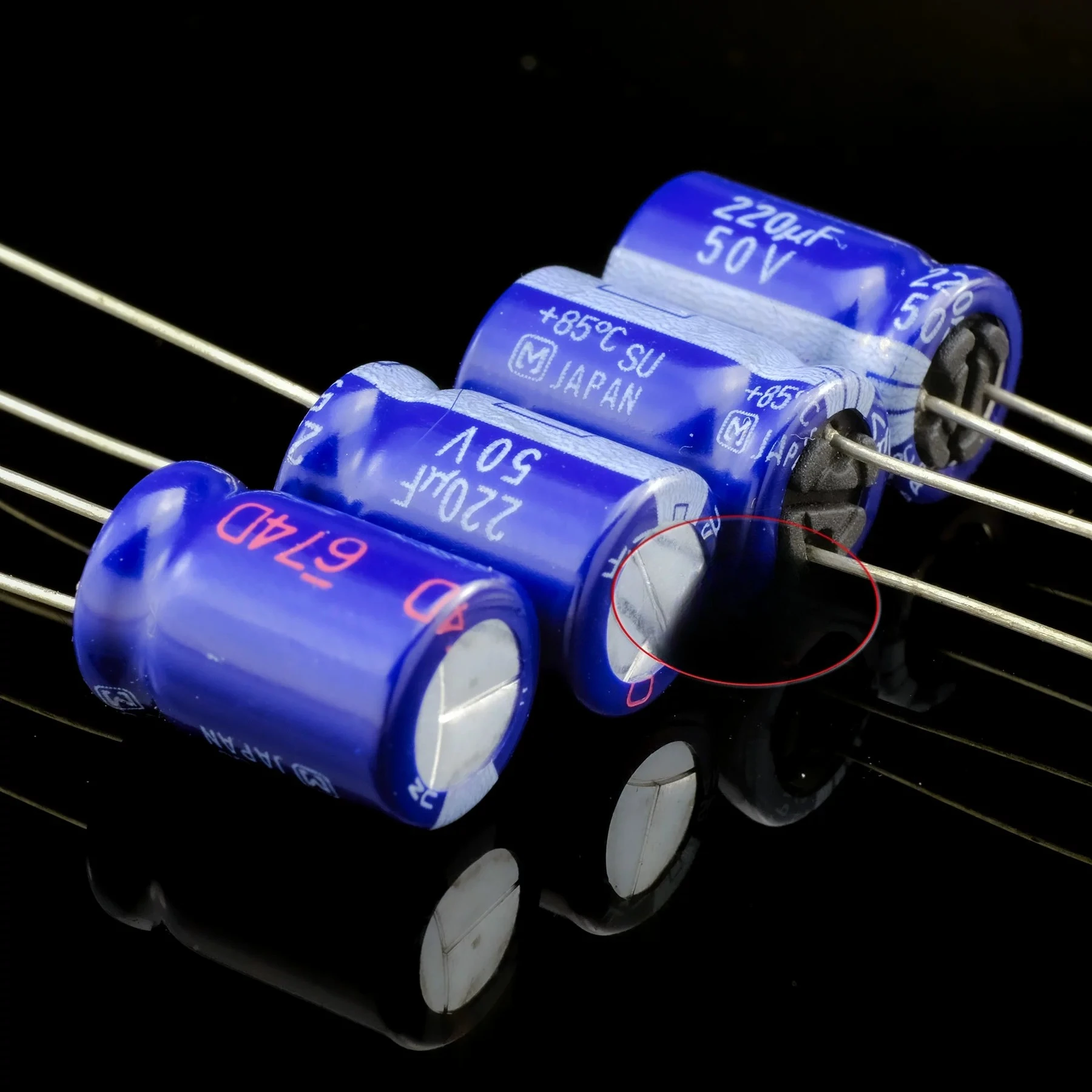 20pcs-for-original-japan-panasonic-vintage-blue-sleeve-decoupling-filter-fever-electrolytic-capacitor-50v220uf