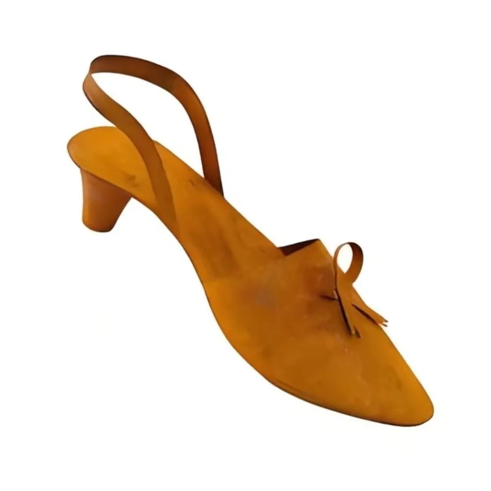 Rusty Finish High-Heeled Shoe Flower Basket Simulated Creative Metal Planter Retro Style Decorative Flower Basket Garden Art