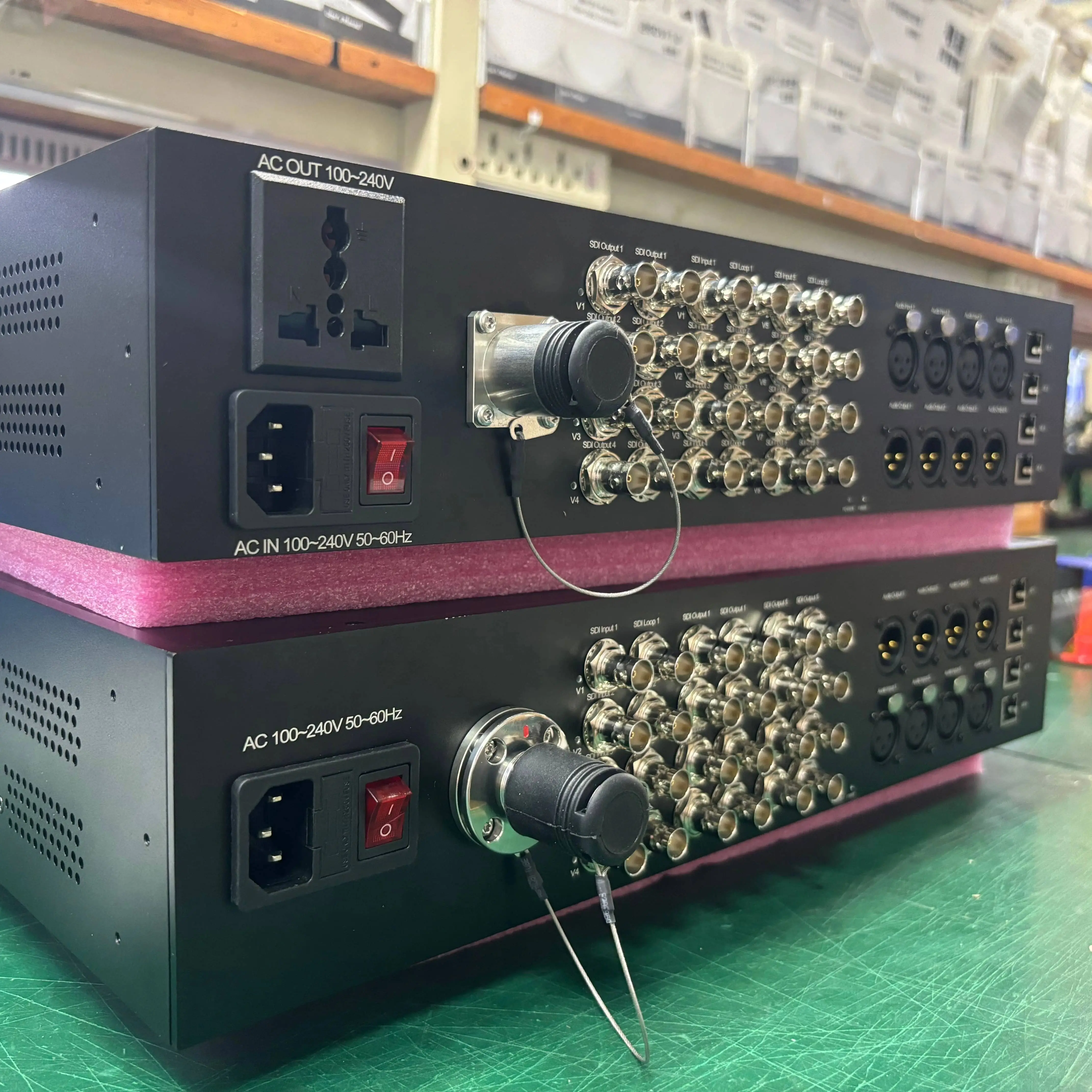 Custom Make SMPTE Fiber Optic Converter With 12CH 12G SDI, 1GB Ethernet and XLR Audio