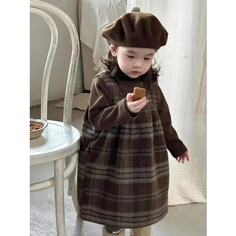 

Children's Clothing 2025 Autumn Clothing Girls' Dress Set Children Long-sleeved Top Retro Plaid Vest Skirt To Keep Warm