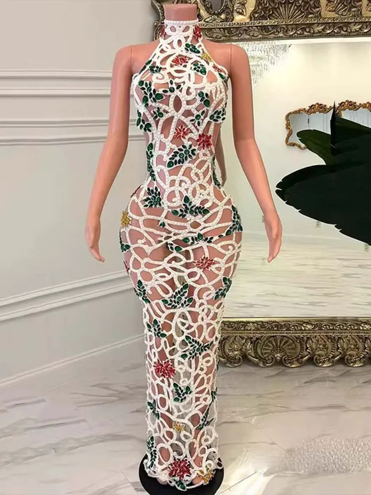 Wysokiej jakości kolor Rhinestone seksowna wisząca sukienka z wycięciem pod szyją 2025 nowych moda niestandardowa odzież damska