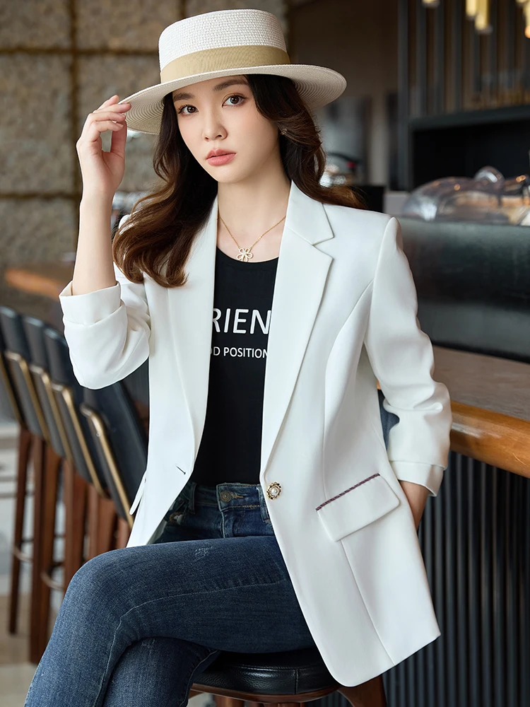 Elegant White Suit Jacket Women's Miniature 2026 New High-End Feel Light Workplace Casual Ladies Waist-Cinching West Coat
