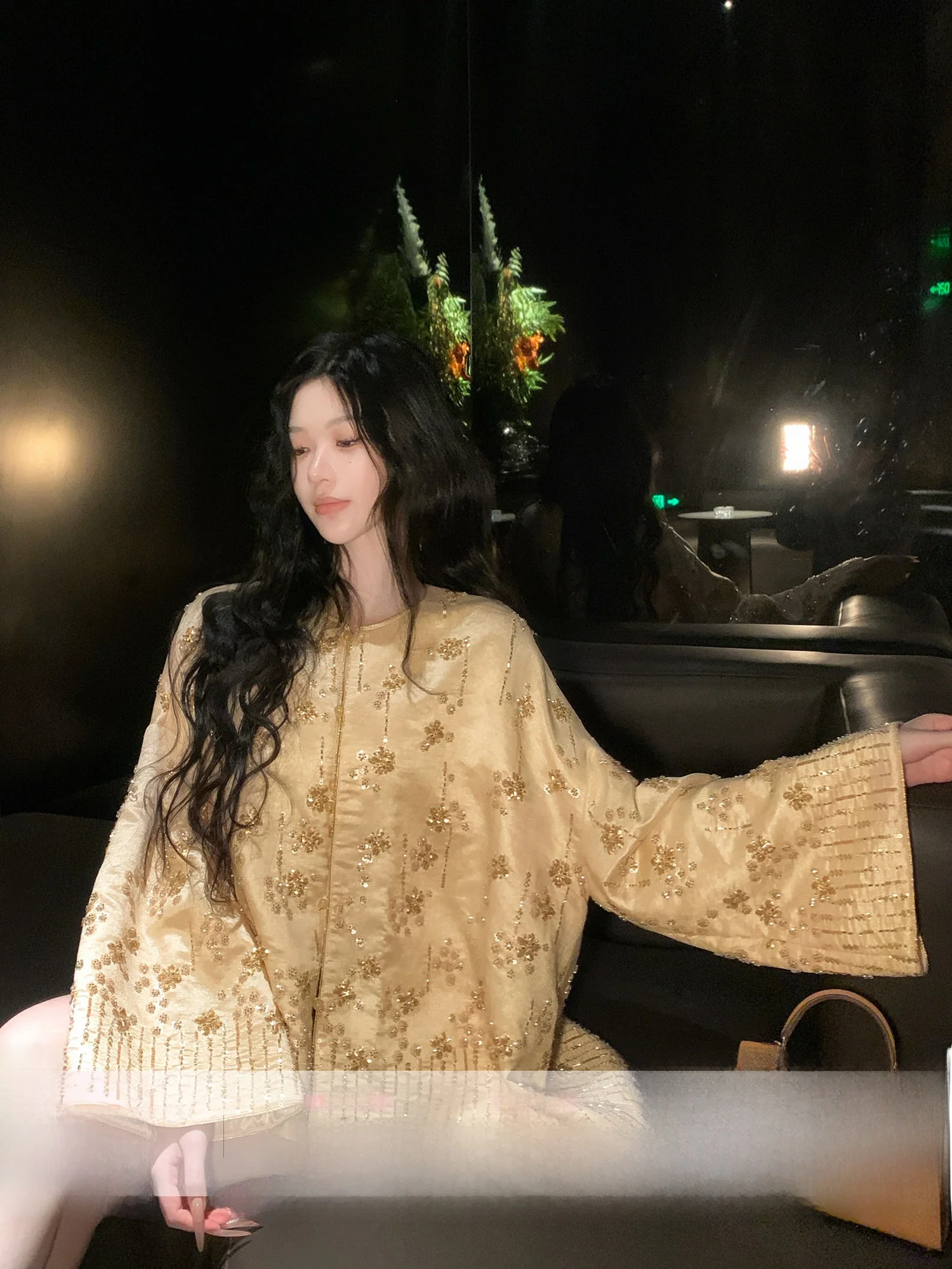 

New Chinese Sle Heavy Embroidery Cotton Jaet Women's Winter New Faion round Ne Long Sve Thiened Outerwear