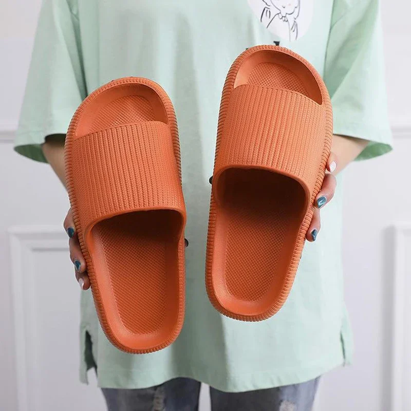 Fashion Women Men Slippers 4CM Thick Platform Flip Flops Soft Girls EVA Indoor Non-slip Summer Woman Couple Beach Sandals