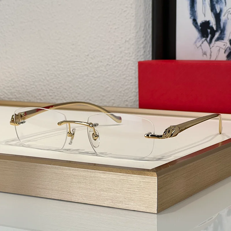 

Classical Men's Vintage Gold Boundless Eyeglasses Frame Designer Brand Retro Square Rimless Titanium Optical Glasses Frame Male