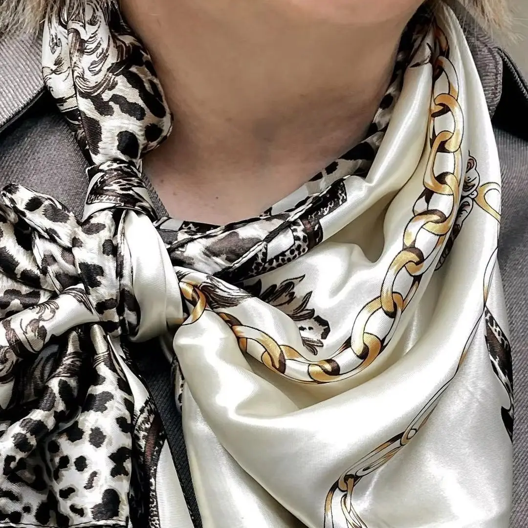 

Квадратный атласный шелковый шарф с леопардовым принтом, хиджаб, тюрбан для женщин, мусульманская повседневная бандана, женская модная повязка на голову 90*90 см