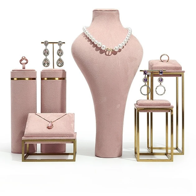 

Jewelry display rack, pink metal showcase, necklace, ring, jewelry display props, high-end jewelry display rack