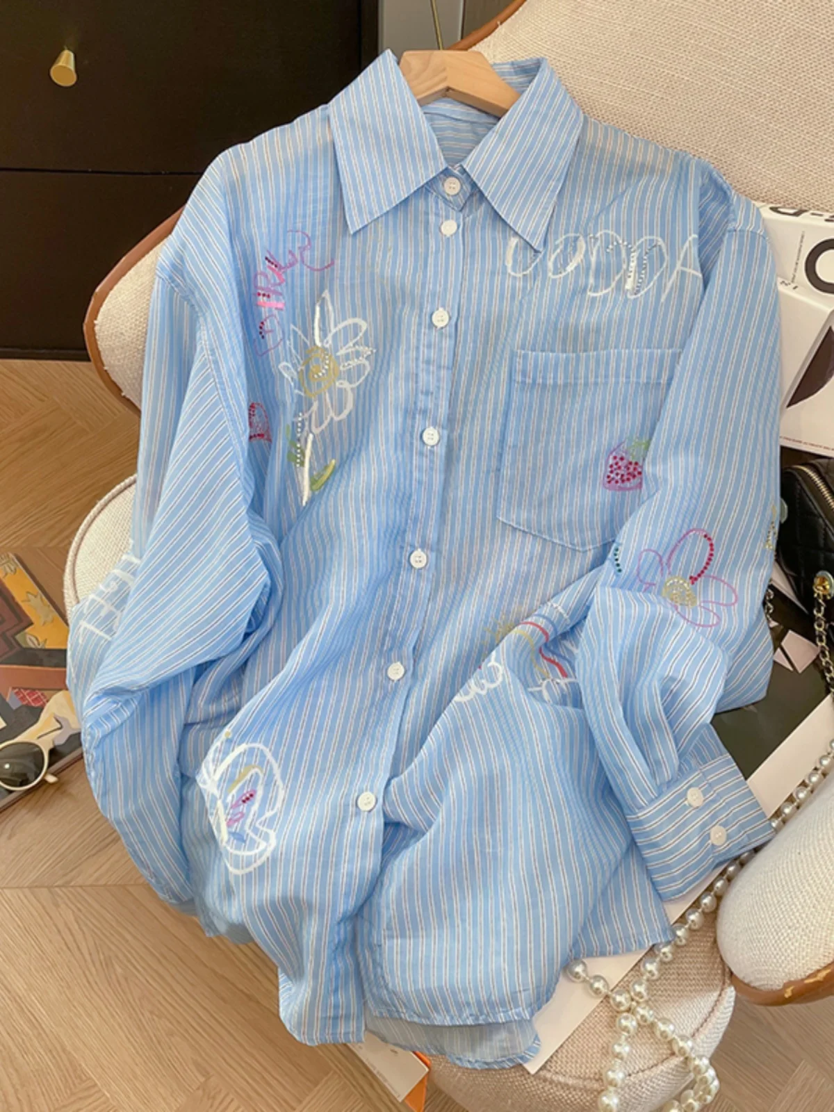 

New Cute Blue Striped Flower Graffiti Top Long Sleeve Fashionable Casual Versatile Shirt Loose