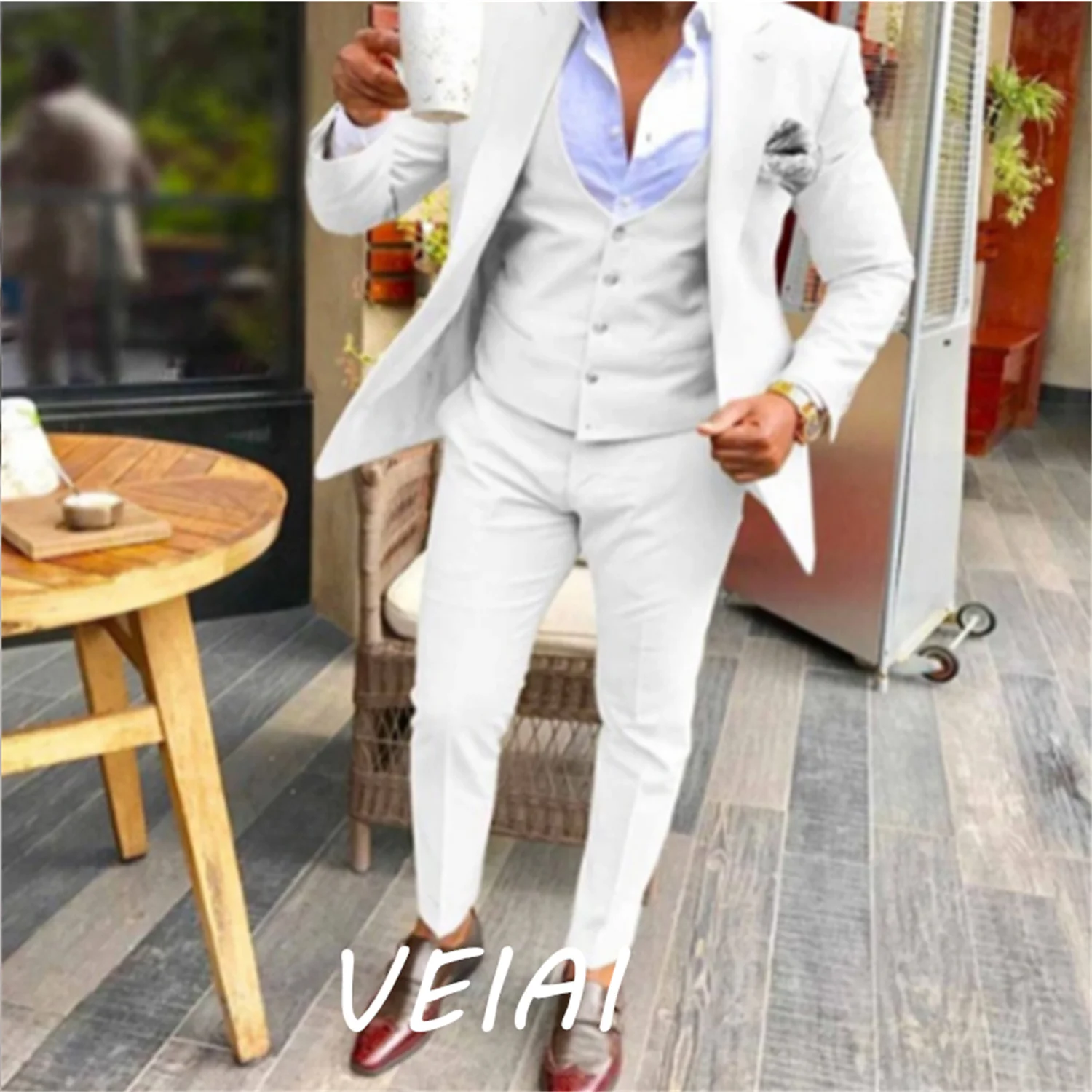 

Мужские костюмы на заказ, приталенные деловые смокинги для жениха, красные деловые смокинги с лацканами для официальной свадьбы, комплект из 3 предметов (пиджак + брюки + вес