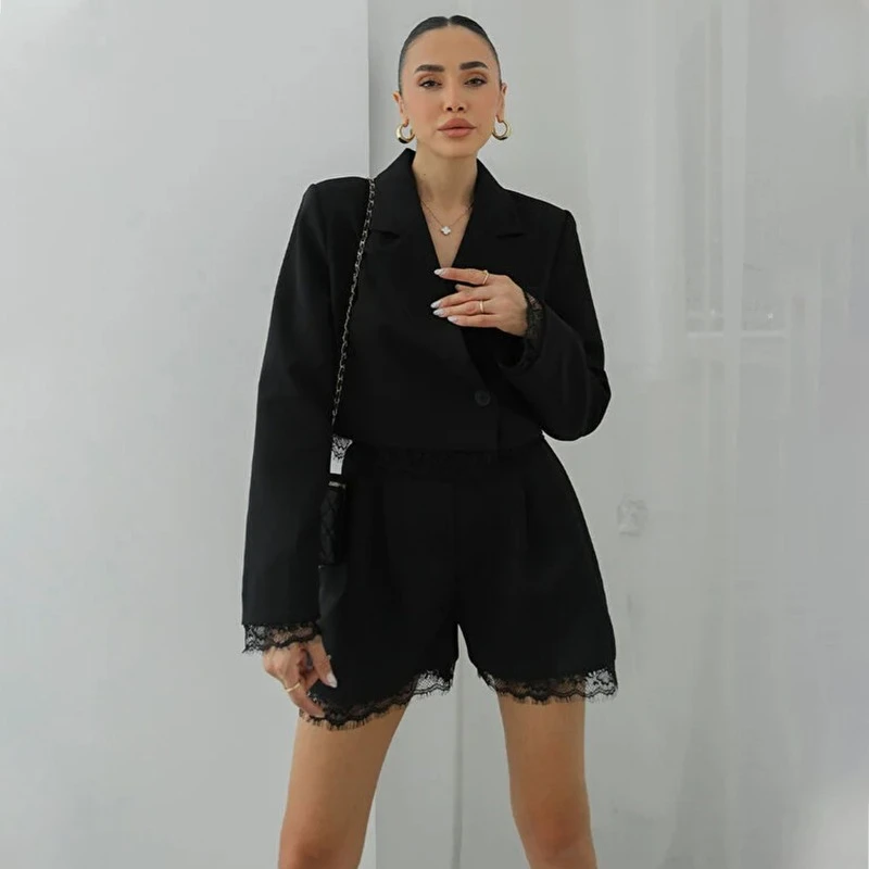 TARUXY Stylish Lace Trimmed Shorts Blazer Coat Set Female Collared Button Long Sleeve Jacket Shorts Commuting Women Suit Spring