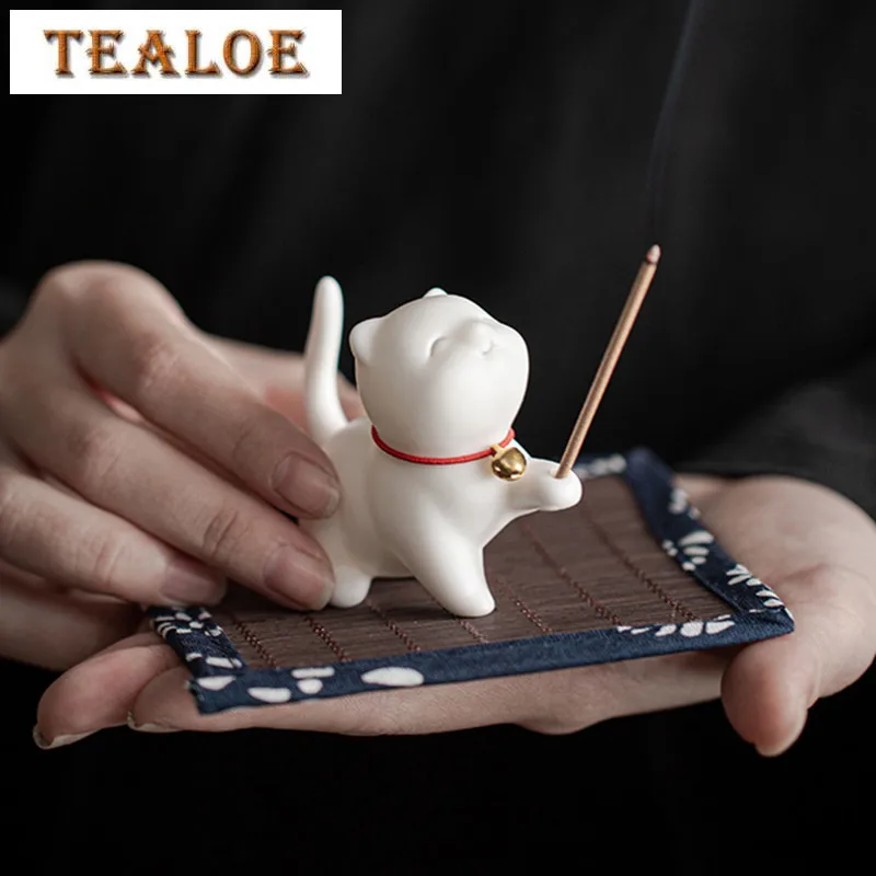 

Creative Ceramic Tea Pet Cute Luck Cat White Porcelain Tabletop Decoration Animal Model Ornaments Tea Ceremony Accessories