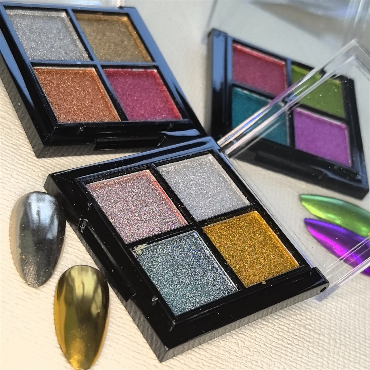 1pc 4 grid chrome nail magic mirror powder palette holographic laser aurora solid mirror gel polishing pigment decoration