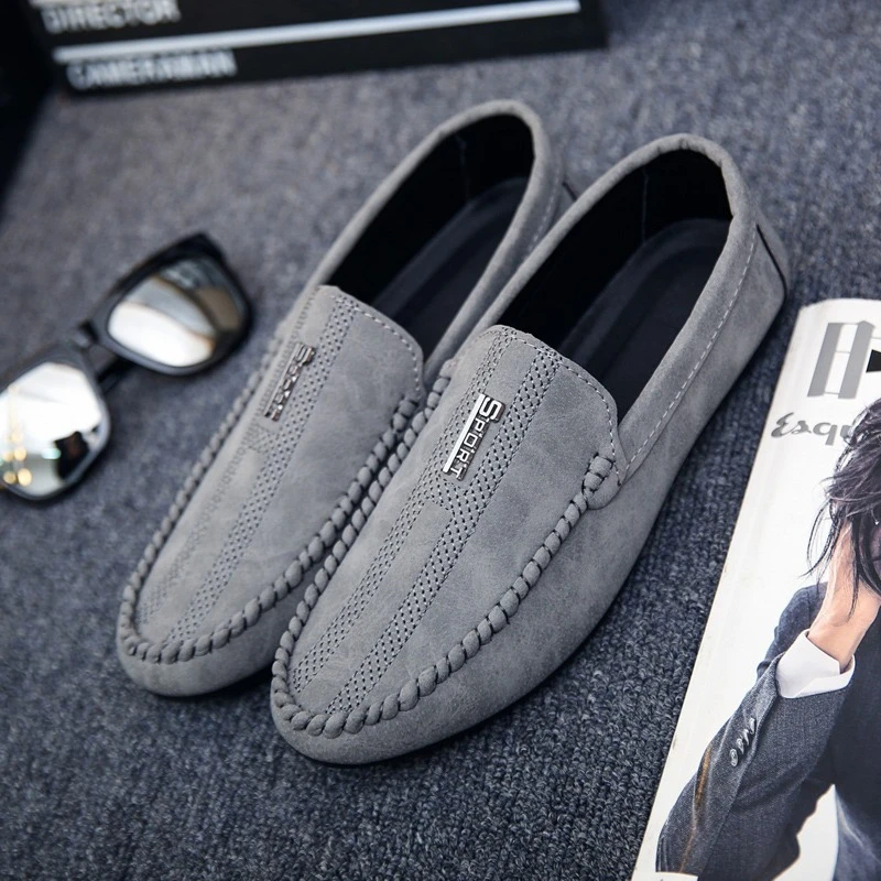 2026 New Summer Men's Breathable Moccasin Casual Shoes Korean Trendy Versatile Lazy Skate Shoes