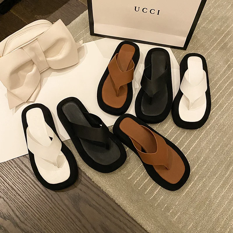 

Shoes Woman 2025 House Slippers Platform Low Pantofle Rubber Flip Flops Luxury Slides Shale Female Beach New Flat Hawaiian Desig