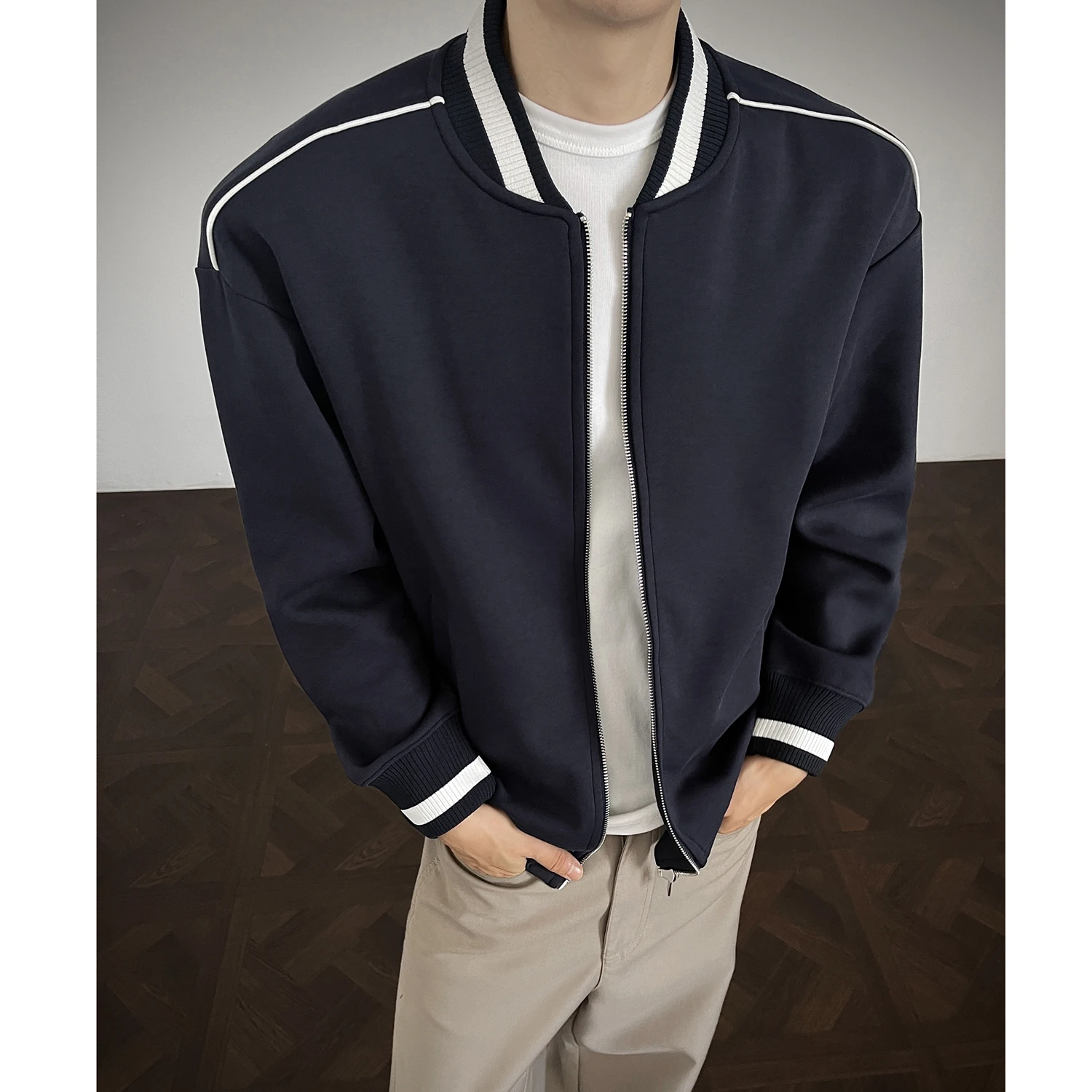 

420g Heavyweight Boxy Short Stand - Up Collar Zip - Up Baseball Jacket in Smooth Cotton: Men's Super Popular Outerwear