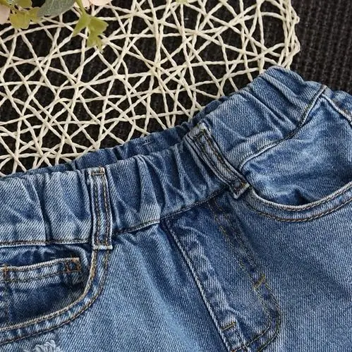 Girls Denim Shorts Summer Ripped Middle Big Kids Korean Casual Cotton Outer Wear Versatile Loose Hot Pants
