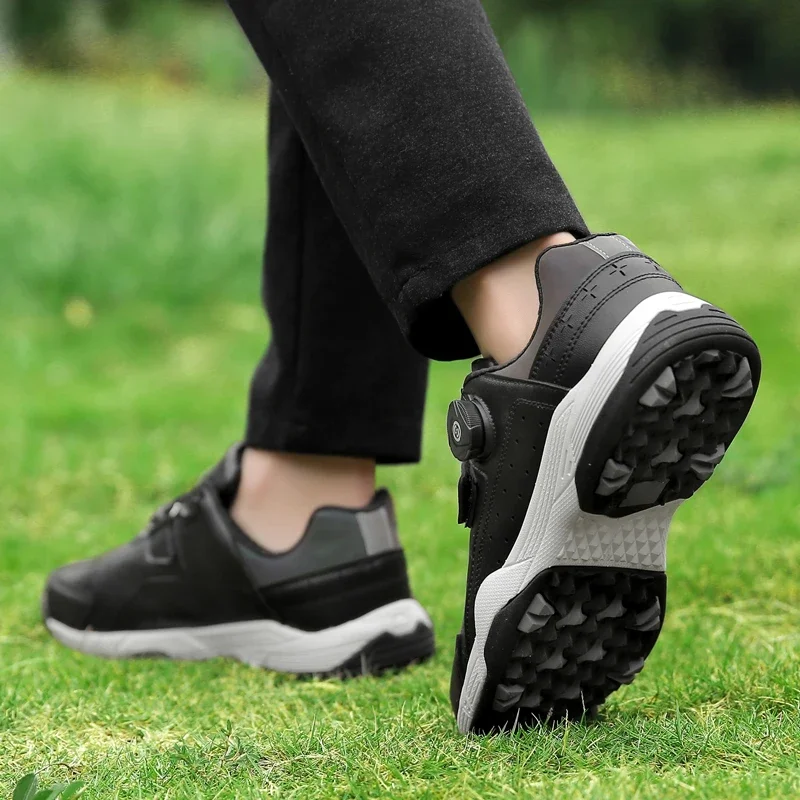 Nuevos zapatos de golf para hombres y mujeres, par de zapatos de bádminton, zapatos de golf impermeables antideslizantes de alta calidad para hombres 35-47