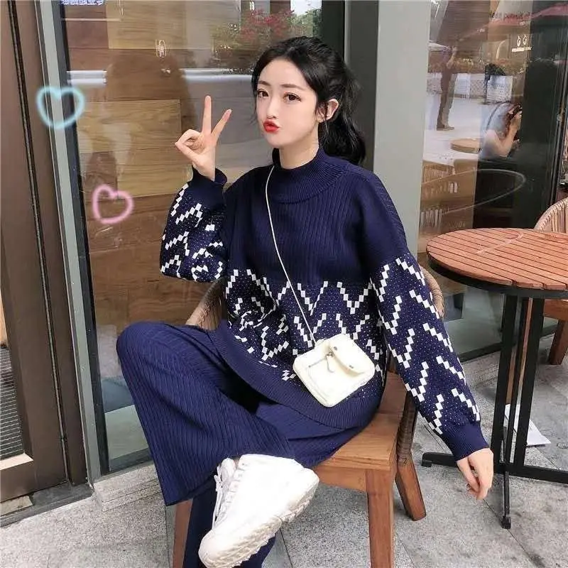 

Autumn and winter sweater set women's new Korean online red suit shows thin leg pants top two -piece fashion pullover sweater
